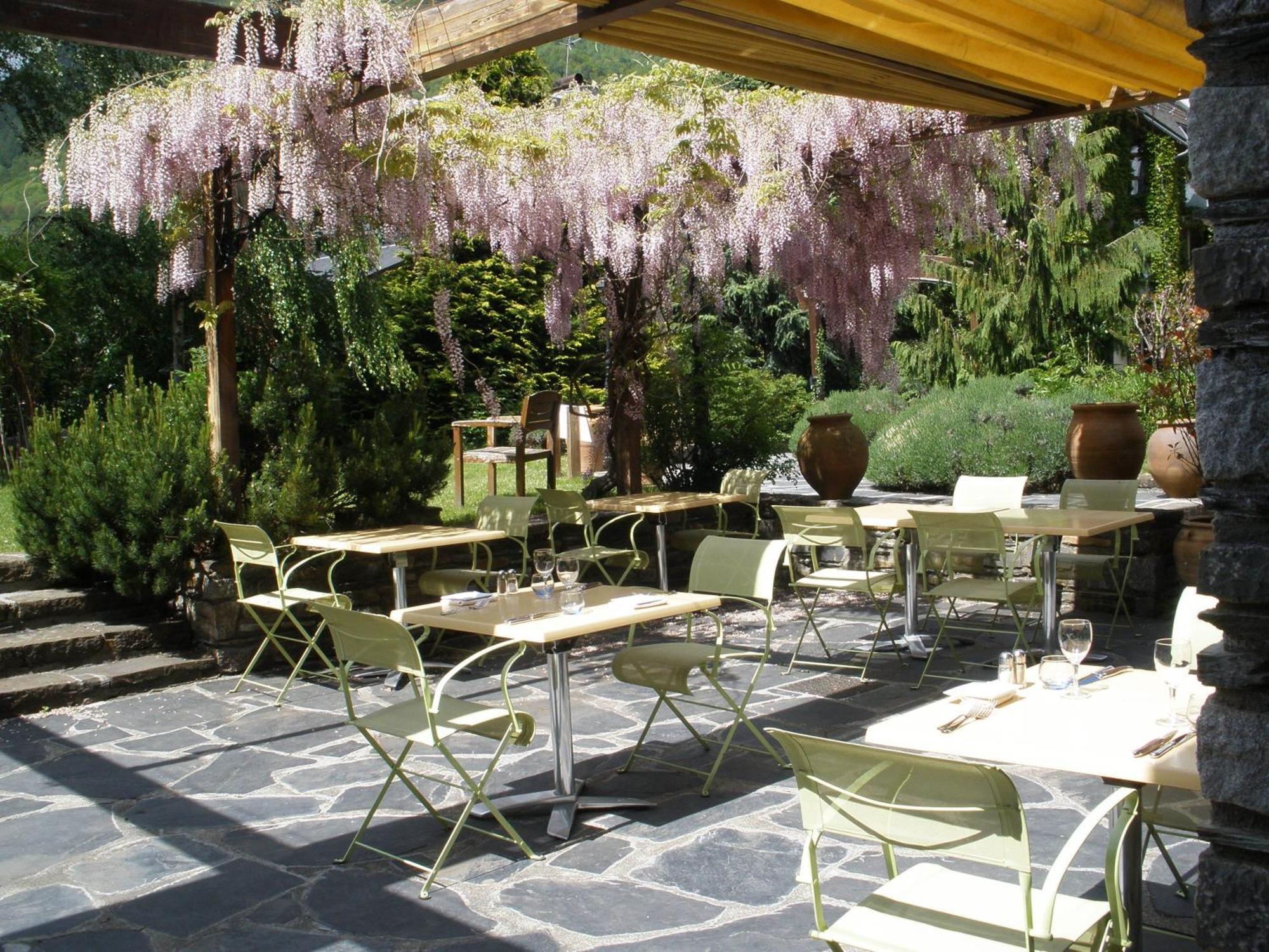Hotel Mir Saint-Lary-Soulan Exterior photo
